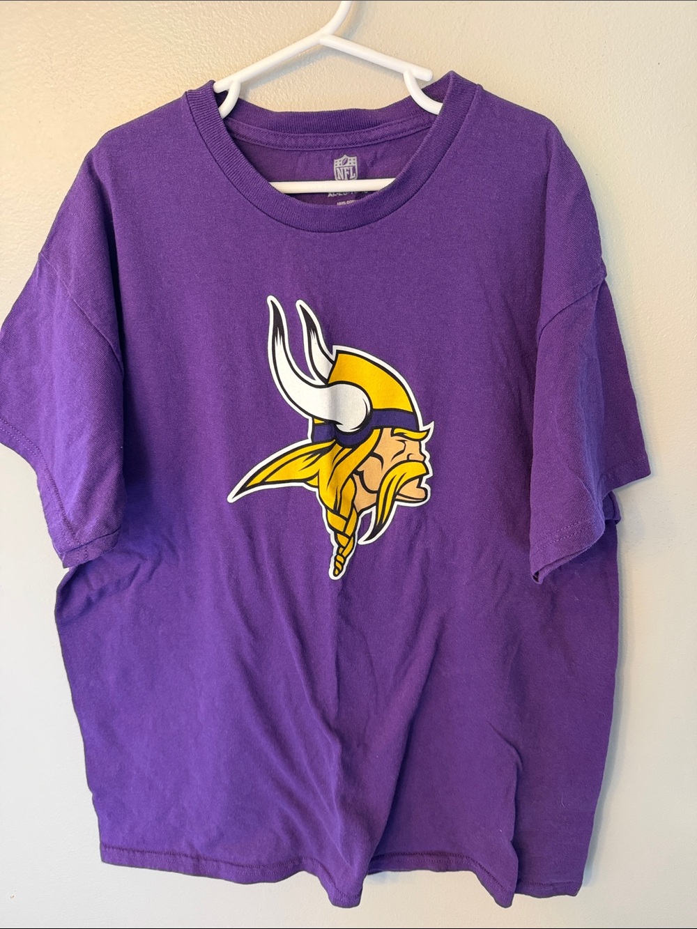 NFL Purple Minnesota Vikings Logo Short Sleeve Tee